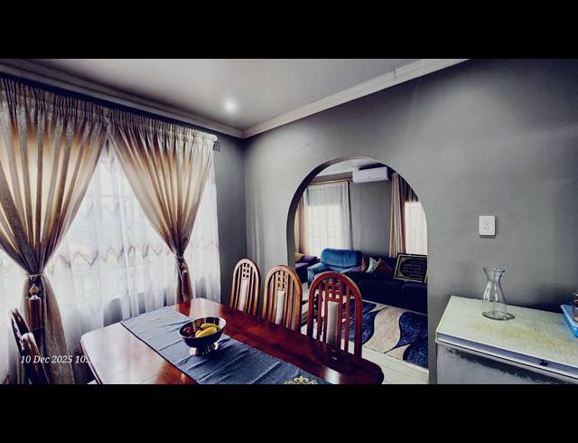 4 BEDROOM FREESTANDING FOR SALE IN ALLANDALE